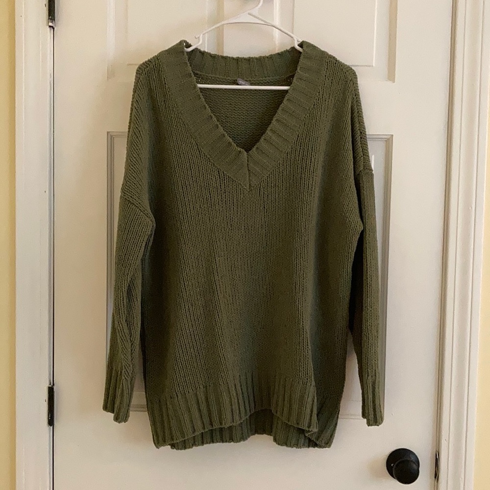 Over sized olive green sweater from American Eagle